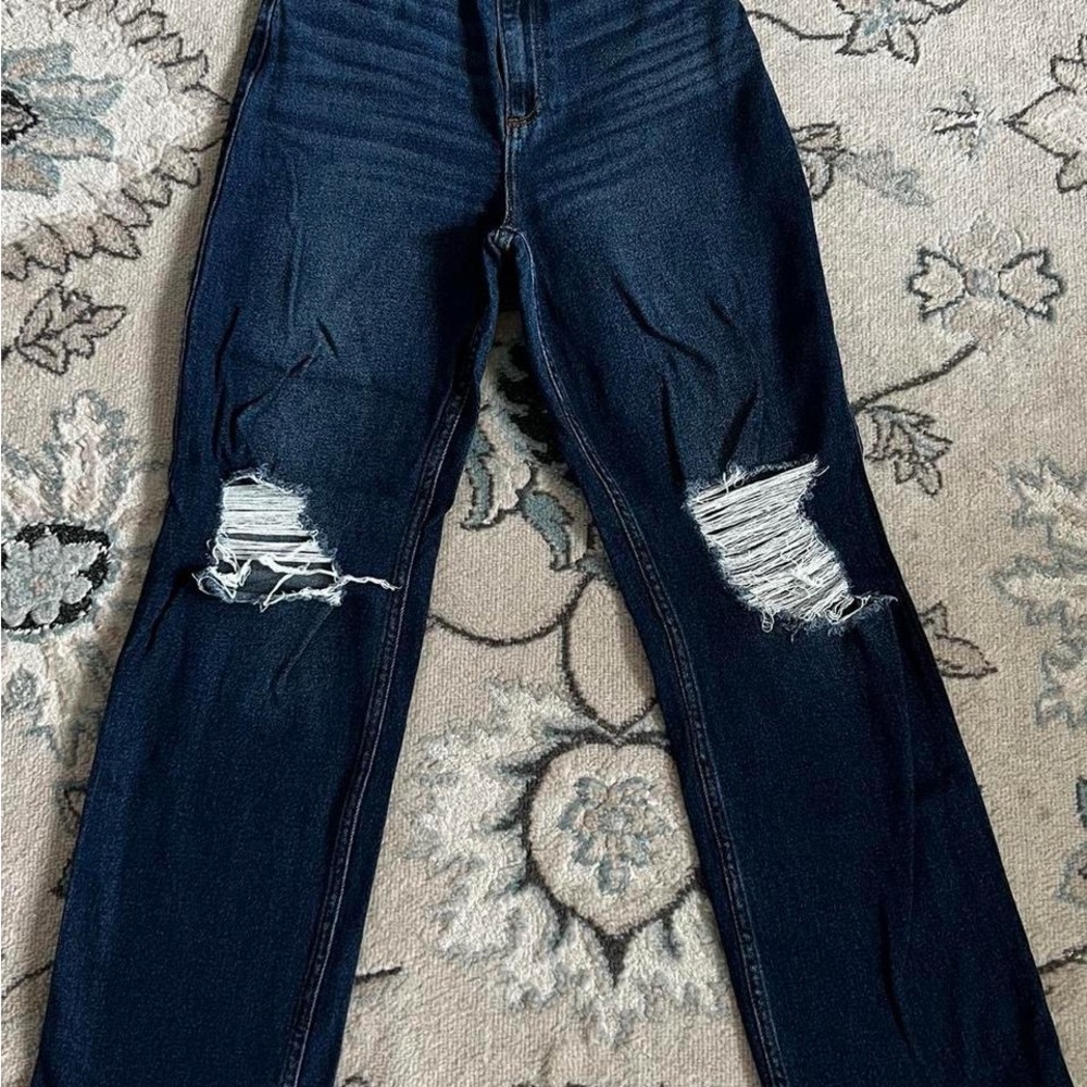 Hollister Women's Navy Ripped Skinny Jeans